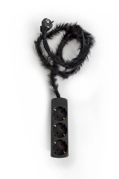  N.26 Furry Cable Multiplug 