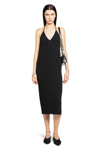  Sleeveless Dress 