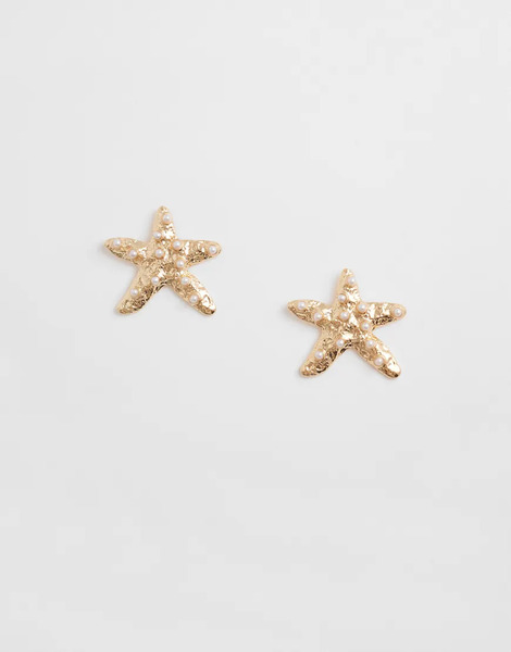  Accessorize Pendientes De Botón Dorados Con Diseño De Estrella De Mar Y Perlas De Imitación Texturizadas De Accessorize 