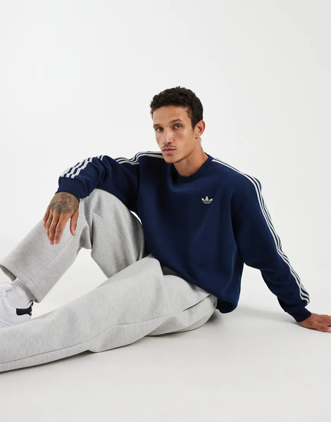 Adidas Originals Adidas Originals - Adicolor - Jersey Azul Añil Noche Y Gris Dos Extragrande Con Cuello Redondo Y 3 Rayas-violeta 