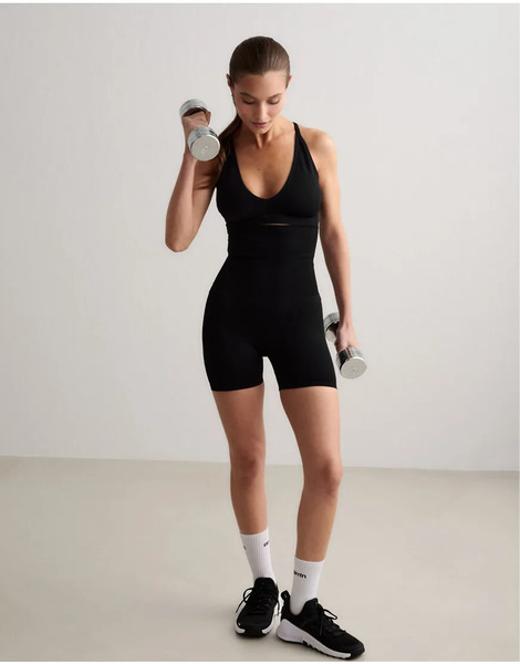 Aim'n Pantalones Muy Cortos Negros Sin Costuras Con Diseño Moldeador En La Zona Abdominal Shape Seamless De Aim'n 