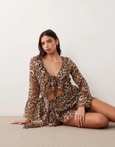  Aria Cove Top Cruzado Escotado Con Estampado De Leopardo, Mangas Acampanadas Y Volantes De Malla De Aria Cove (parte De Un Conjunto)-multicolor 
