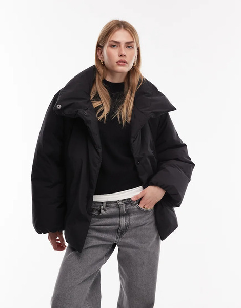  Arket Abrigo Negro Liso Acolchado De Arket 