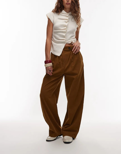  Arket Pantalones Marrón Claro De Pernera Ancha Con Pinzas Y Cinturilla Estilo Sartorial De Pana De Arket-brown 