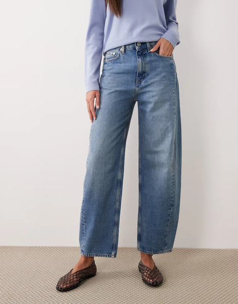  Arket Vaqueros Azul Claro De Corte Barrel Bloom De Arket 