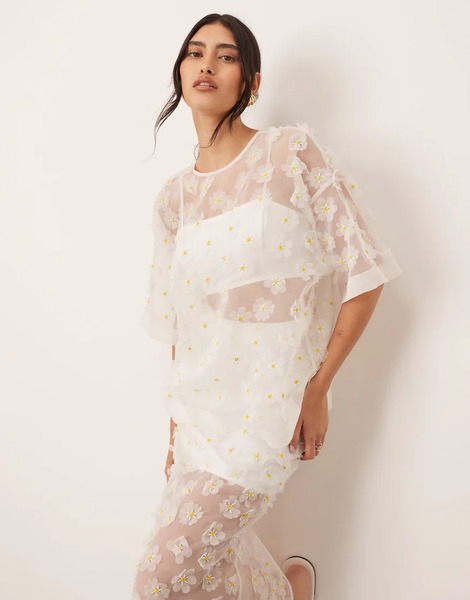  Arrange Camiseta Extragrande Con Patrón De Margaritas Tridimensionales De Tejido Transparente De Arrange (parte De Un Conjunto)-blanco 