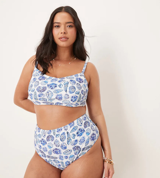  Asos Curve Braguitas De Bikini De Pernera Y Talle Altos Con Estampado De Conchas Shelina De Asos Design Curve-azul 