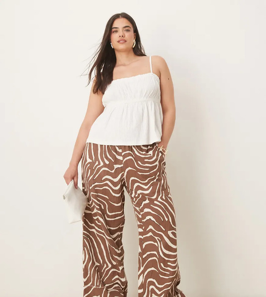  Asos Curve Pantalones Sin Cierres Con Estampado De Cebra Y Detalle De Bordes Sin Rematar De Bambula De Asos Design Curve-multicolor 