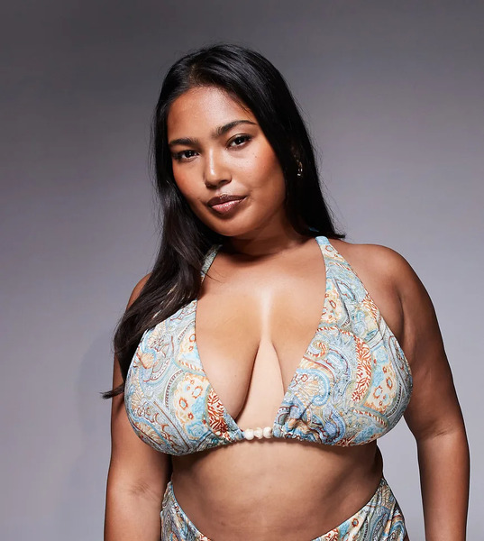  Asos Curve Top De Bikini Triangular De Copas Altas Con Estampado De Pañuelo Sarah De Asos Design Curve-multicolor 