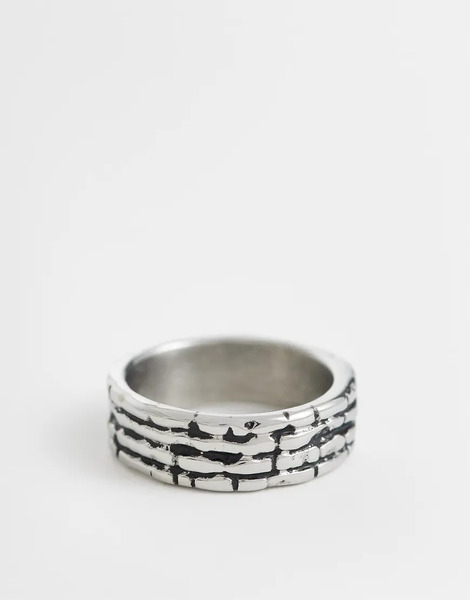  Asos Design Asos Design - Anillo Plateado Envejecido Con Surcos Texturizados De Acero Inoxidable Resistente Al Agua 