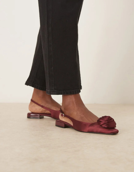  Asos Design Bailarinas Color Ciruela Destalonadas Con Puntera Fina Cuadrada Y Detalle Floral De Satén Lamas De Asos Design-rosa 