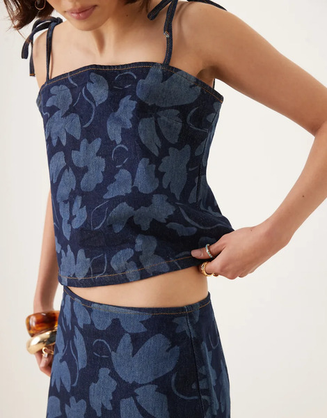  Asos Design Minifalda Vaquera Muy Corta Azul Añil Con Patrón Floral A Láser De Asos Design (parte De Un Conjunto) 