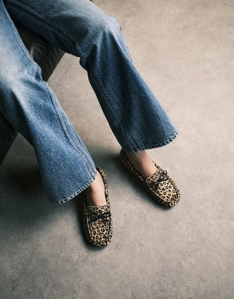  Asos Design Mocasines Con Detalle De Lazo Y Estampado De Leopardo De Cuero Efecto Pelo Mirth De Asos Design-multicolor 