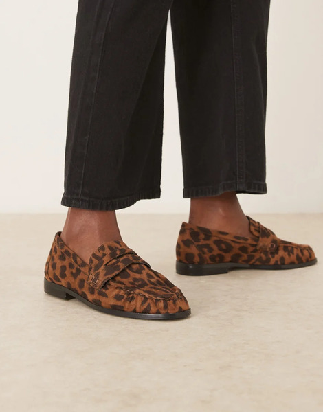  Asos Design Mocasines Con Estampado De Leopardo Y Detalles Fruncidos De Antelina Minnie De Asos Design-multicolor 