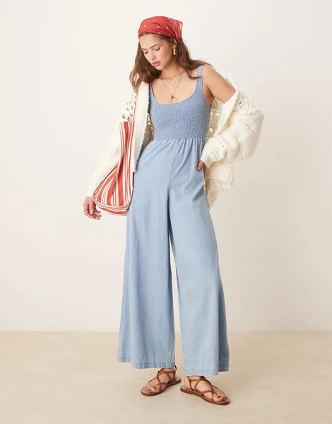  Asos Design Mono Vaquero Largo De Pernera Ancha Con Lavado Claro Y Cuerpo Fruncido De Denim Suave De Asos Design-azul 