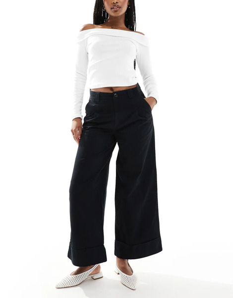  Asos Design Pantalones Capri Negros De Pernera Ancha Con Bajos Vueltos De Tejido Cepillado De Asos Design-azul Marino 