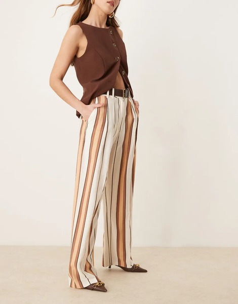  Asos Design Pantalones De Sastre Color Tostado A Rayas Holgados Con Cinturón De Cuero Sintético De Asos Design-multicolor 