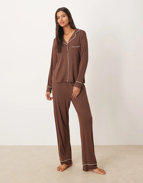  Asos Design Pijama Marrón Chocolate De Pantalones Y Camisa De Manga Larga De Tejido Muy Suave De Asos Design-brown 