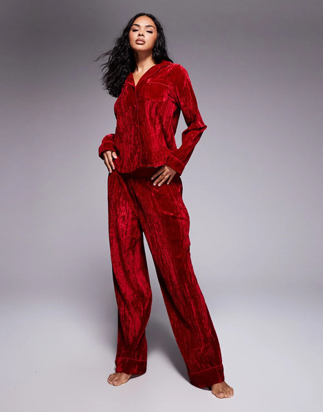  Asos Design Pijama Rojo De Terciopelo Texturizado De Asos Design 