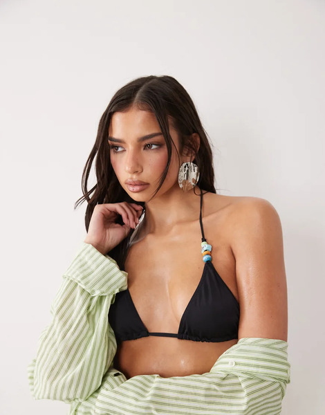  Asos Design Top De Bikini Negro Triangular Con Cuentas Chelsea Charm De Asos Design 