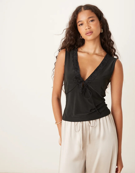  Asos Design Top Negro Con Ribetes De Encaje De Asos Design 