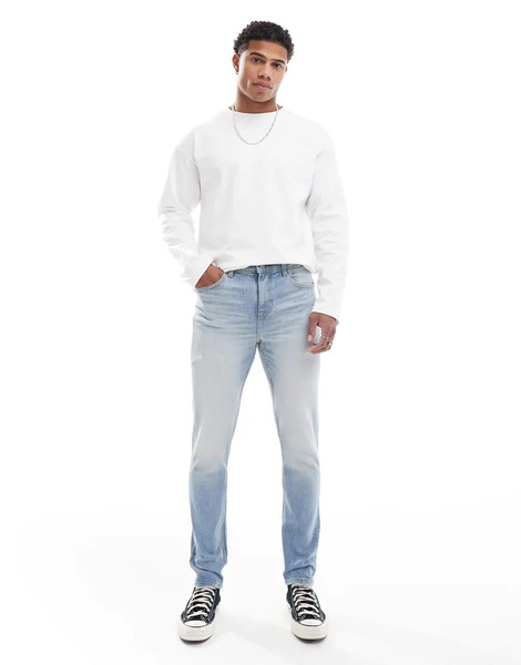  Asos Design Vaqueros Ajustados Con Lavado Azul Claro De Asos Design 