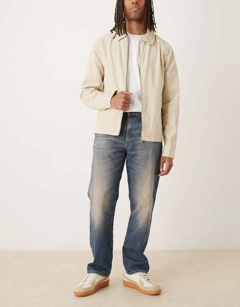  Asos Design Vaqueros De Corte Recto Con Lavado Azul Oscuro De Asos Design 