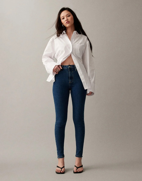  Asos Design Vaqueros Pitillo Azul Medio De Asos Design 