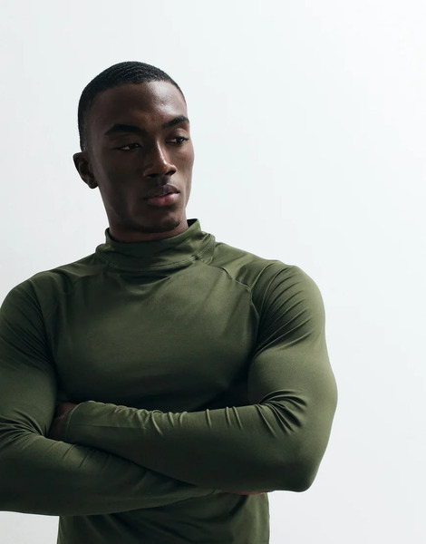  Asos 4505 - Icon - Camiseta Interior Deportiva Caqui Ajustada De Manga Larga Con Cuello Subido De Tejido De Secado Rápido-verde 