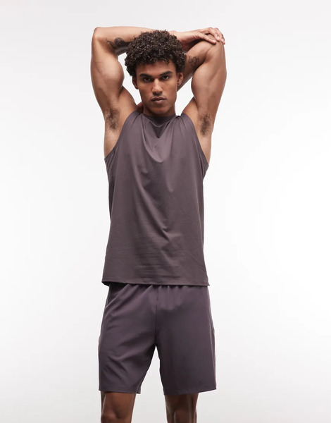  Asos 4505 - Icon - Pantalones Cortos De 18 Cm Deportivos Gris Tormenta Con Bolsillos Con Cremallera De Tejido De Secado Rápido 
