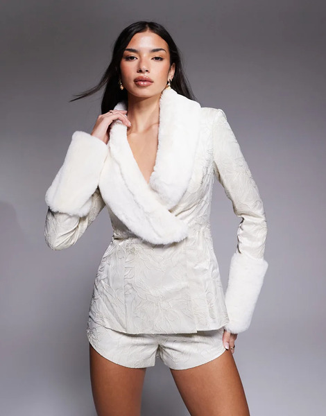  Asos Luxe Americana Color Crema De Jacquard Con Ribete De Piel Sintética De Asos Luxe (parte De Un Conjunto)-blanco 