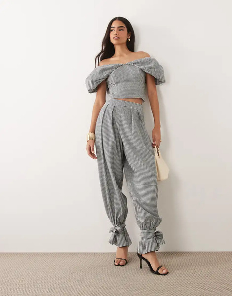  Asos Luxe Asos Luxe - Pantalones A Cuadros Vichy De Corte Globo Con Bajos Anudados (parte De Un Conjunto)-multicolor 