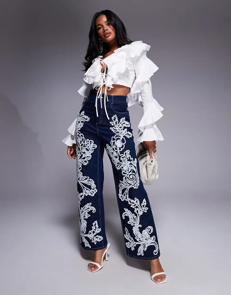  Asos Luxe Vaqueros De Pernera Recta Con Lavado Azul Oscuro Y Bordado Cornely De Asos Luxe 