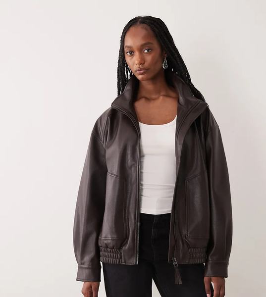  Asos Tall Chaqueta Bomber Marrón Chocolate Extragrande Con Cuello Alzado De Tejido Efecto Cuero De Asos Design Curve 