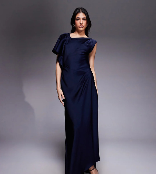  Asos Tall Vestido Largo Azul Medianoche Con Cuello Asimétrico Y Detalles Plisados En Los Hombros Y La Falda De Satén De Asos Design Tall-azul Marino 