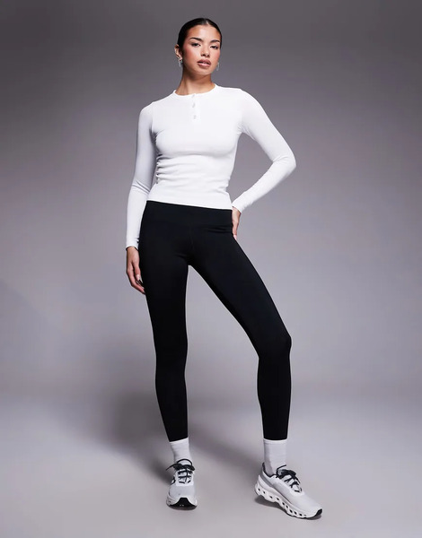  Asos Top Interior Deportivo Blanco De Manga Larga Con Cuello Panadero De Tejido Acanalado De Secado Rápido Sin Costuras De 4505 