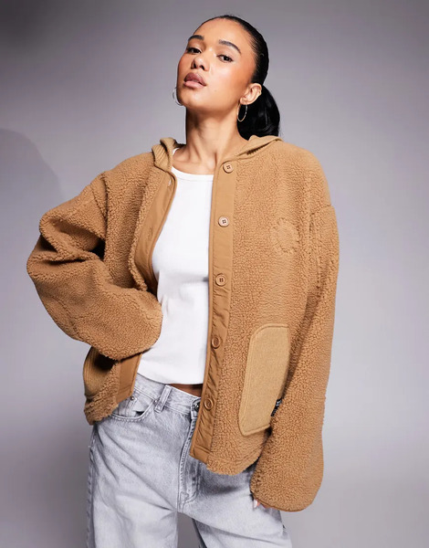  Asos Weekend Collective Chaqueta Beis Con Capucha De Borreguito Con Detalles De Punto Acanalado De Weekend Collective-neutro 