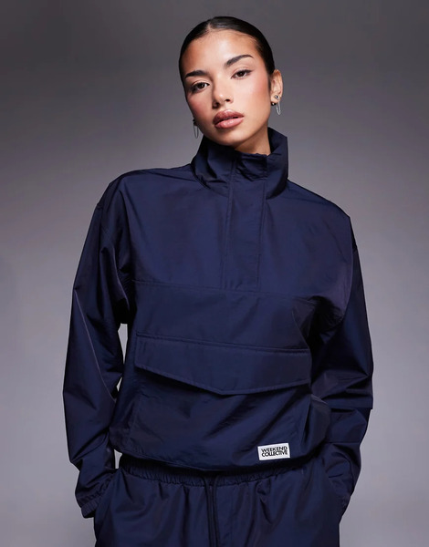  Asos Weekend Collective Chaqueta Cortavientos Azul Marino Con Cuello Alzado De Nailon De Weekend Collective (parte De Un Conjunto) 