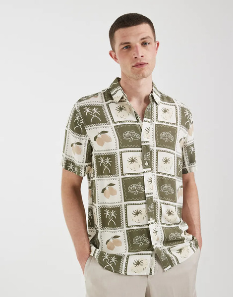  Blend Blend - Camisa Verde Oliva Empolvado De Corte Estándar Con Estampado Patchwork Veraniego De 100% Algodón 