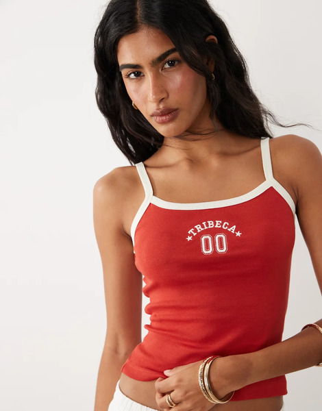  Brave Soul Brave Soul - Camiseta Corta Roja Y Color Crema De Tirantes Con Estampado Gráfico Y Ribetes En Contraste-rojo 