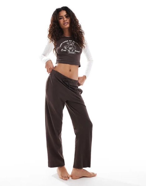  Brave Soul Pijama Color Crudo Y Azul Marino De Pantalones A Cuadros Y Camiseta Corta De Manga Larga De Brave Soul-blanco 