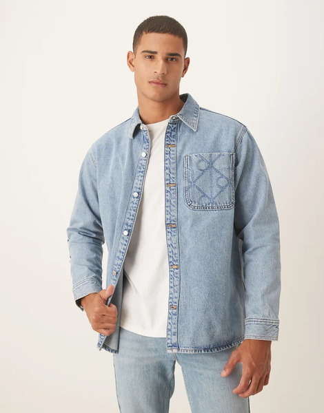  Calvin Klein Jeans Sobrecamisa Vaquera De Estilo Años 90 Con Lavado A La Piedra Y Detalle De Logo En El Bolsillo De Calvin Klein Jeans-neutro 