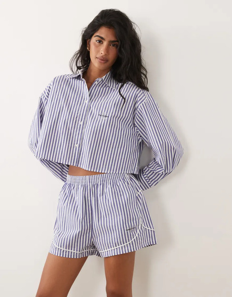  Calvin Klein Pantalones Cortos De Chándal Azules A Rayas Con Logo De Popelina De Calvin Klein (parte De Un Conjunto) 