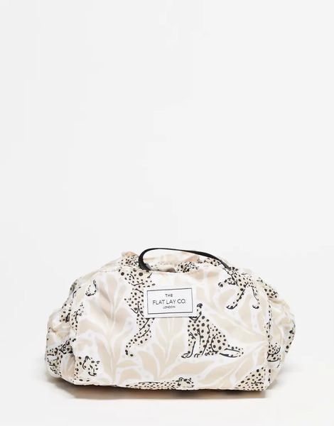  Flat Lay Company Neceser De Maquillaje Beis Con Estampado De Guepardos Y Cordón Ajustable Exclusivo De The Flat Lay Co. X Asos-beis Neutro 