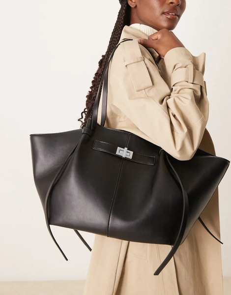  Gina Tricot Bolso Tote Mediano Negro Con Diseño Estilo Clutch Con Asas Y Detalle Plateado De Cuero Sintético De Gina Tricot 