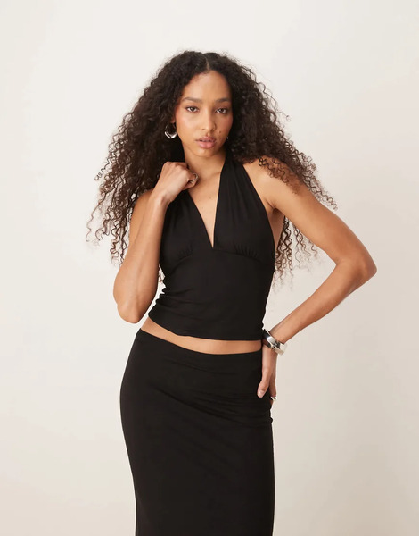  Gina Tricot Top Negro Ceñido Con Cuello Halter Y Espalda Baja De Tejido Suave De Gina Tricot (parte De Un Conjunto) 