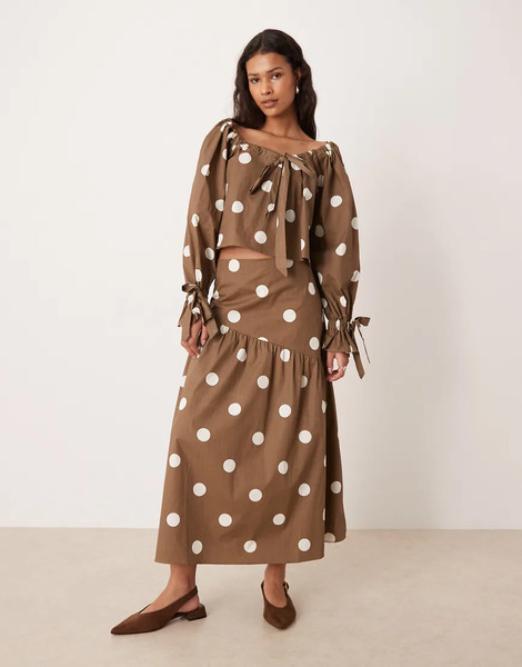  Glamorous Falda Semilarga Marrón Asimétrica De Talle Bajo Con Estampado De Lunares De Glamorous (parte De Un Conjunto)-brown 