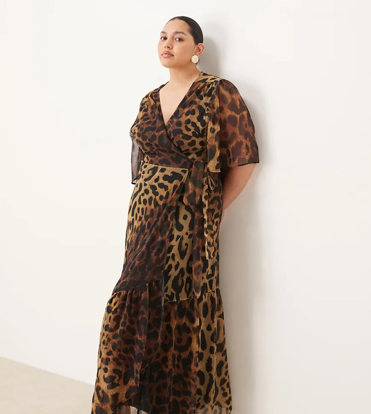  Hope & Ivy Plus Vestido Largo Marrón Cruzado En La Parte Delantera Con Estampado De Leopardo De Hope & Ivy Plus-brown 