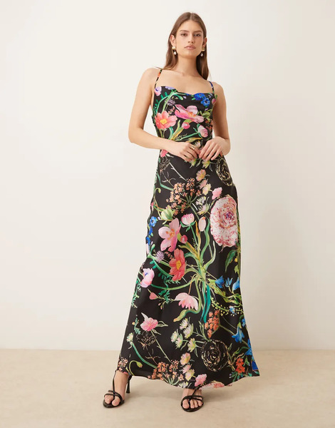  Hope & Ivy Vestido Largo Negro Con Estampado Floral, Cuello Desbocado, Lazada En La Espalda Y Abertura Hasta El Muslo De Satén De Hope & Ivy 