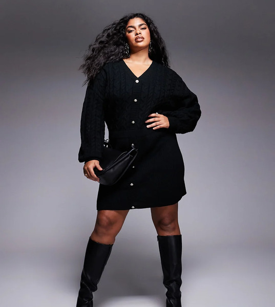  In The Style Plus Vestido Corto Negro De Punto De Ochos Con Cuello De Pico Y Botones De Strass De In The Style Plus X Perrie Sian 